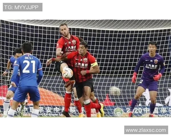 国际足联俱乐部世界杯博卡青年贝内德托头球攻门